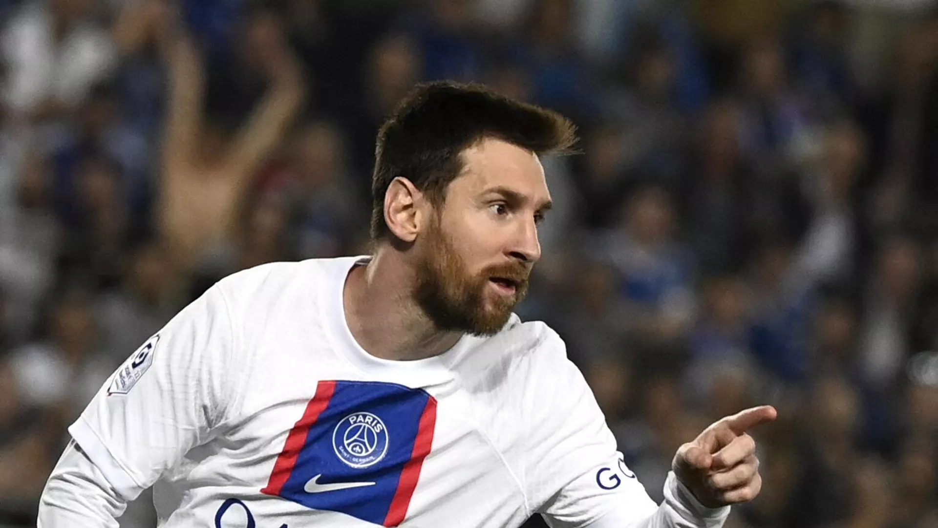 Messi rompe récord mundial de títulos y supera a Ronaldo en goles europeos