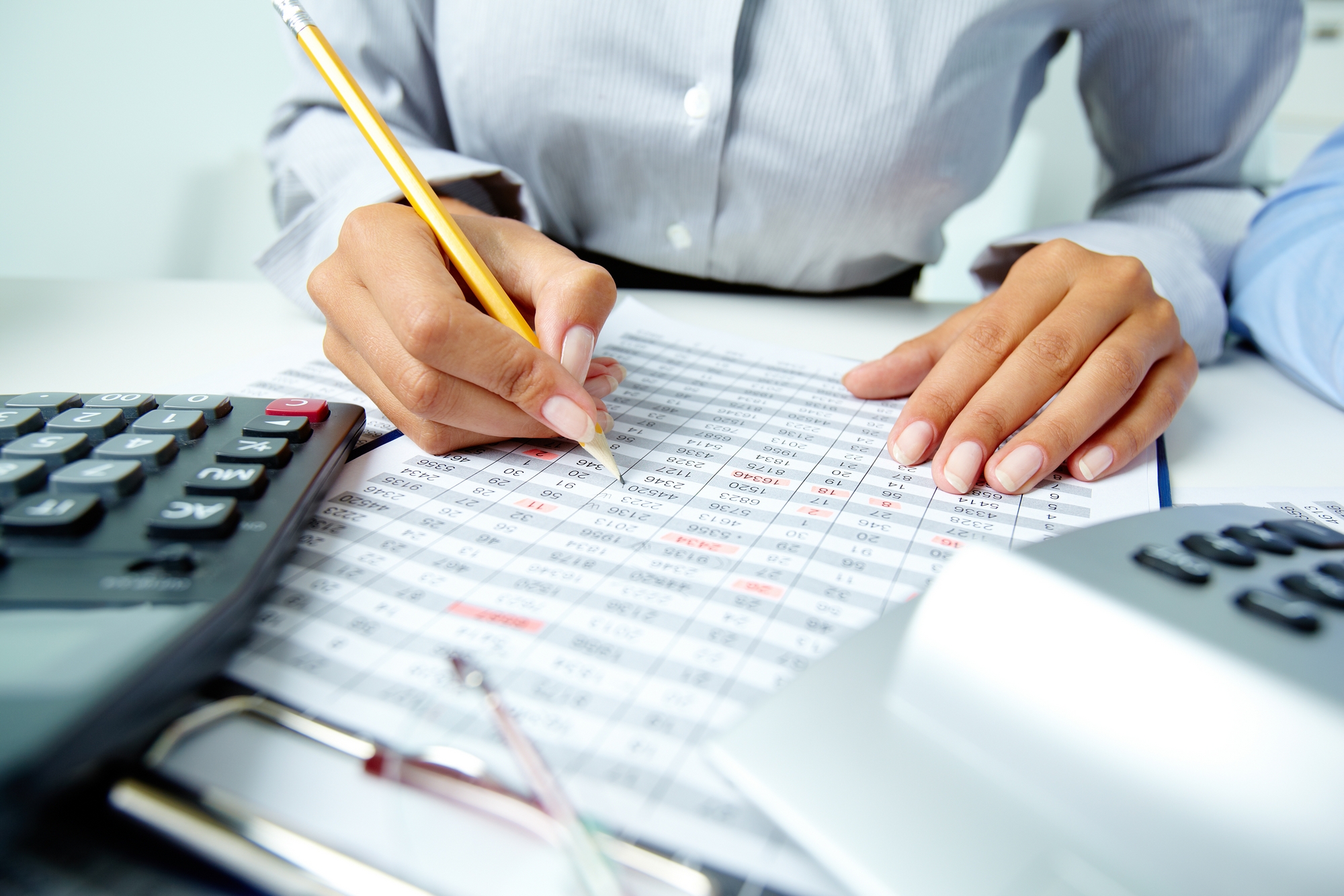 Empresa de Asesorías Contables requiere Asistente Contable -Administrativo (Santiago)