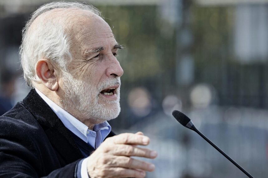 ¿Cuál es la razón de la acusación constitucional contra el ministro Carlos Montes?