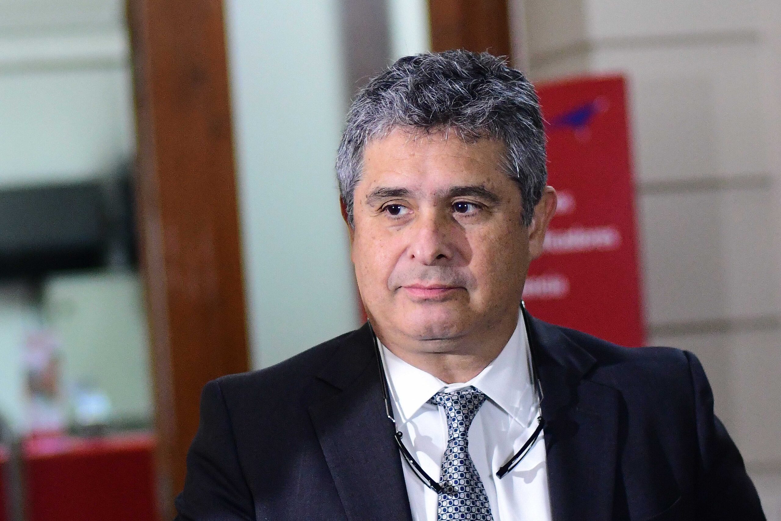 Allanamientos en oficinas del abogado Luis Hermosilla: Hermano y defensor sostiene que «hay delito»