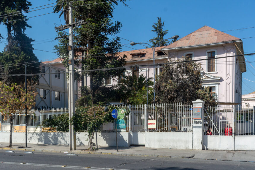 Instituto Nacional del Cáncer busca trabajadores con sueldos desde $638.000: Conoce cómo postular