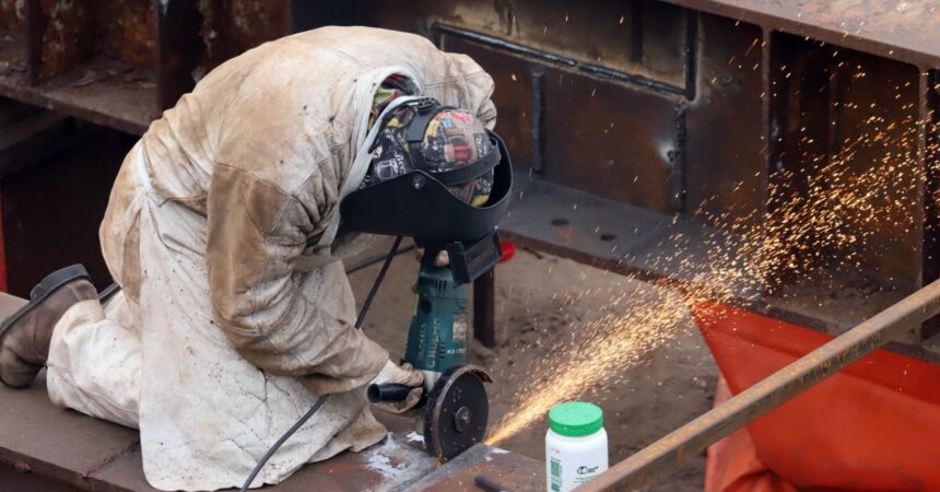 Tasa de desempleo en Chile disminuye levemente durante el trimestre mayo-julio