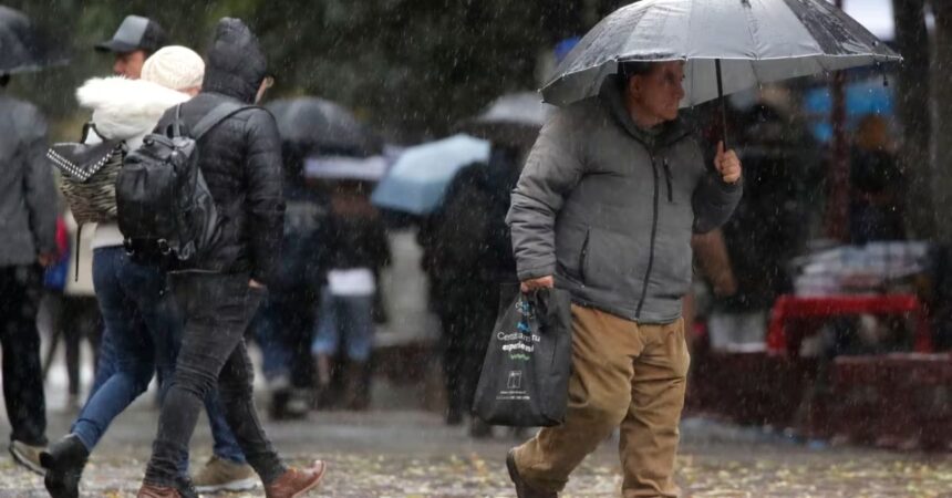 Lluvias y bajas temperaturas se esperan en distintas partes de Chile