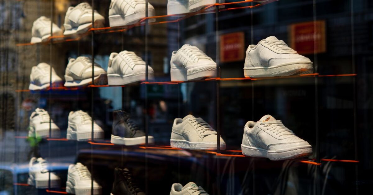 Black Friday 2024: conoce las marcas de zapatillas con las mejores ofertas