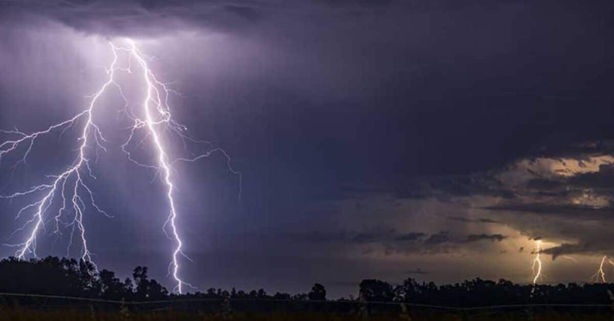 Tormentas eléctricas y lluvias aisladas: Meteorología alerta a seis regiones del país