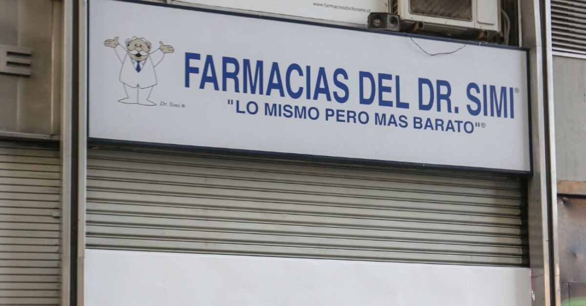 Farmacia Dr. Simi anuncia 25% de descuento en diciembre: conoce los días de la oferta