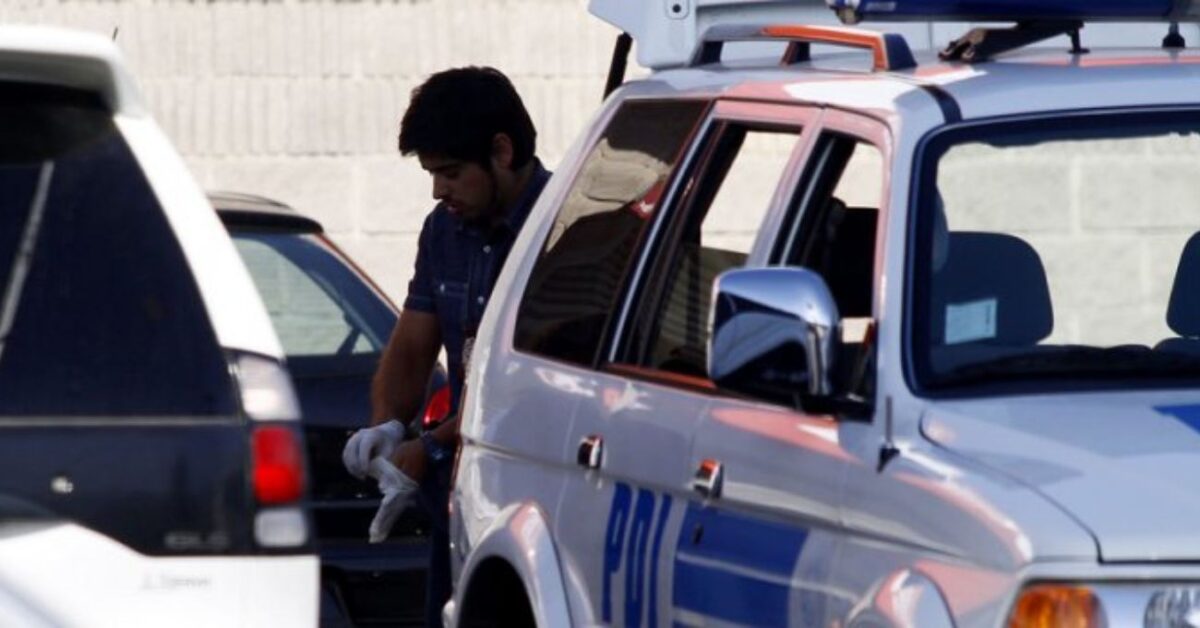 Guardia de seguridad muere tras ser aplastado por portón de centro comercial en Puente Alto