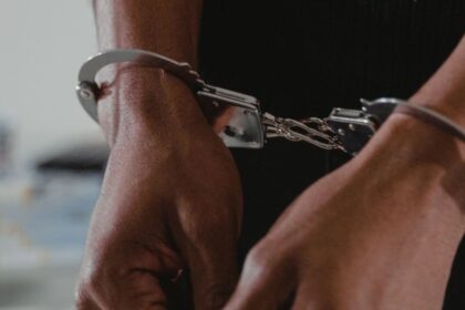 Detienen a hombre acusado de estrangular a su pareja en Ovalle: la hija pidió ayuda a una vecina