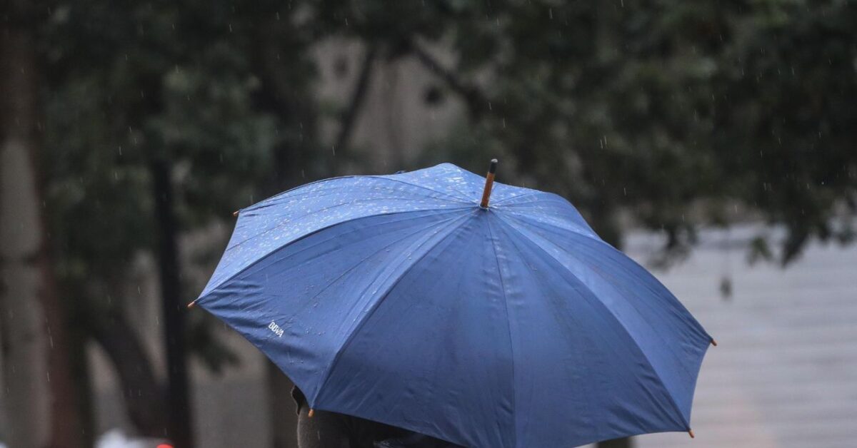 Lluvias y vientos en Chile: Pronóstico por regiones este martes