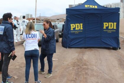Descubren cadáver en auto robado en Iquique: Fiscalía investiga casos relacionados