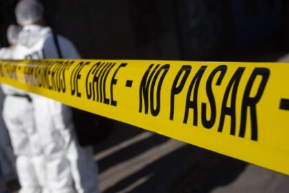 Violenta noche en Santiago: tres asesinatos en dos horas y media estremecen la capital