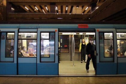 Adolescente de 17 años en riesgo vital tras ser baleado en estación de Metro Barrancas