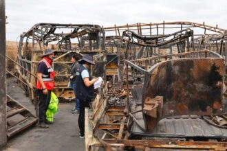 Mujer muere en incendio que afectó viviendas de emergencia en Viña del Mar