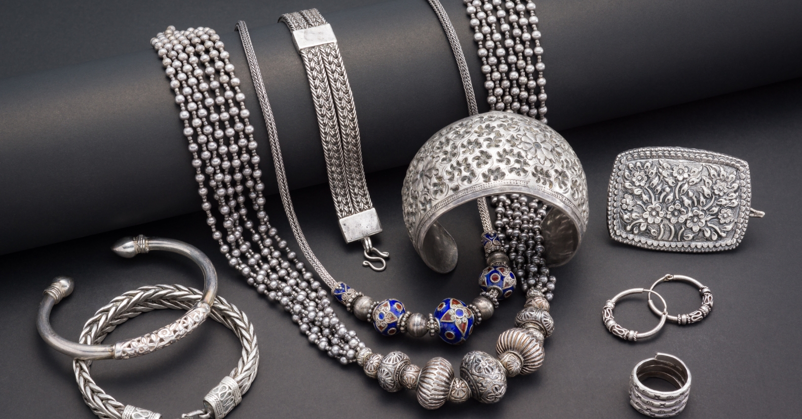Cómo mantener tus joyas de plata en perfecto estado