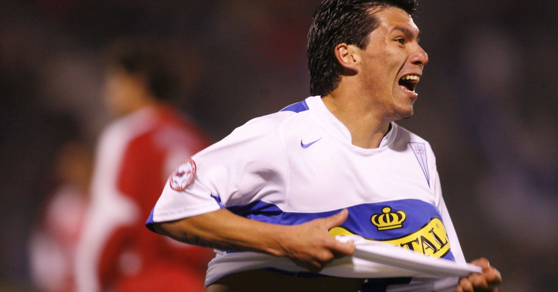 Gary Medel regresa a Universidad Católica tras 16 años: «De regreso donde todo comenzó»