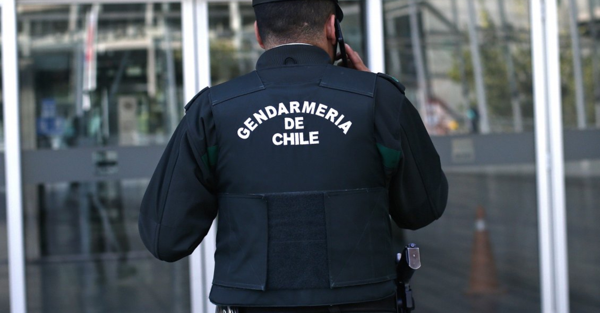 Riña en cárcel de Chillán deja a un funcionario de Gendarmería y un reo gravemente heridos
