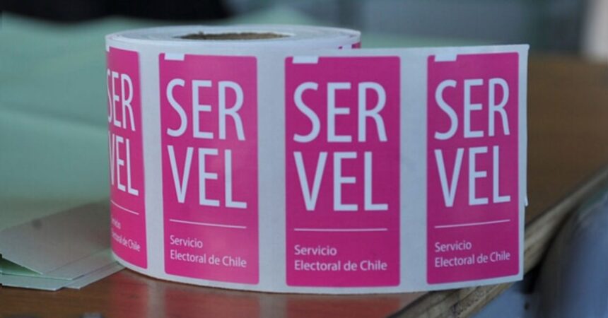 Cambio de domicilio electoral: Servel establece fecha límite y detalla proceso