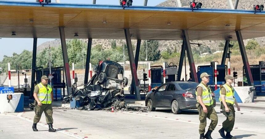 Un fallecido tras choque en peaje del Acceso Sur en Buin