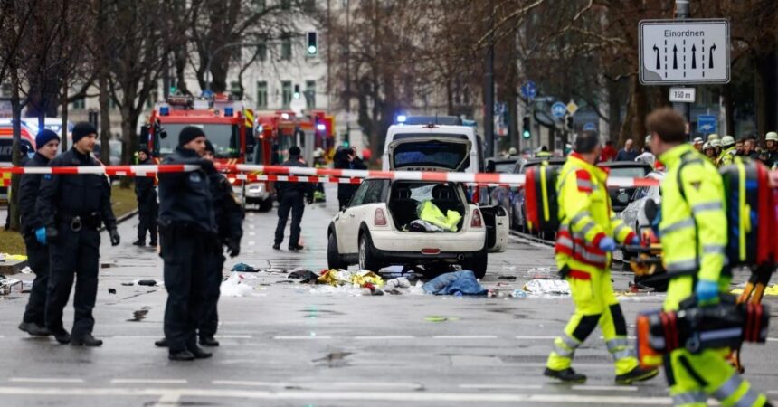 Múnich: vehículo embiste a 20 personas en el centro de la ciudad
