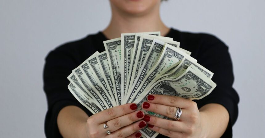 Bonos y subsidios para madres en 2025: Conoce los beneficios disponibles