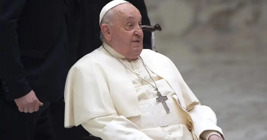 Estado de salud del papa Francisco: Evoluciona favorablemente tras hospitalización por neumonía