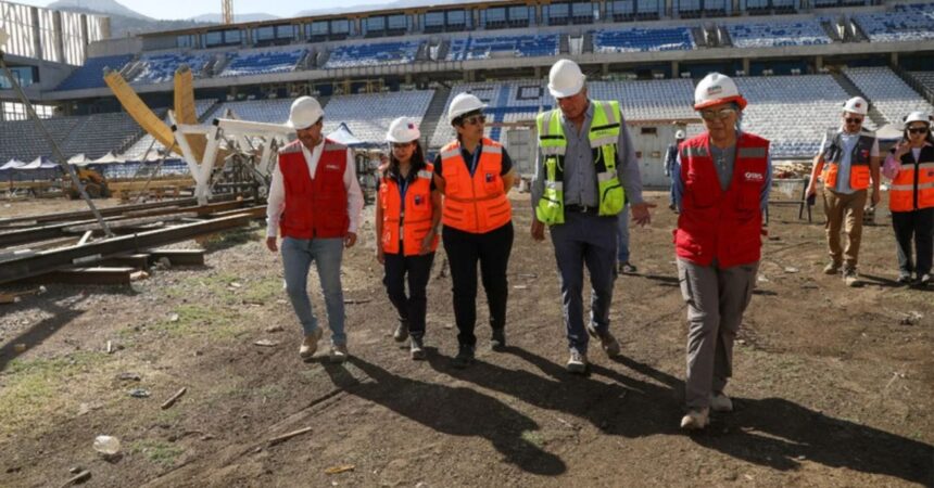 Dirección del Trabajo suspende remodelaciones en estadio de Universidad Católica por falta de condiciones adecuadas para trabajadores