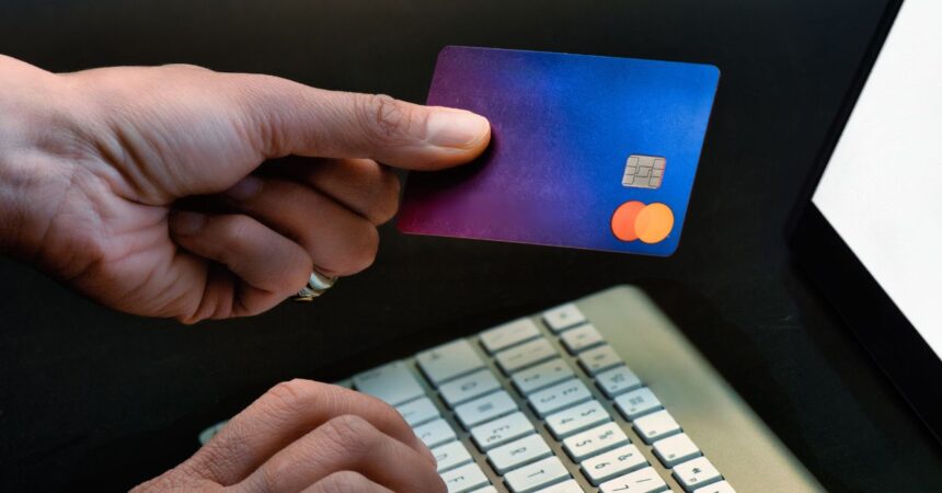 Las tarjetas prepago deberán reportar las 50 transferencias: procedimiento a seguir
