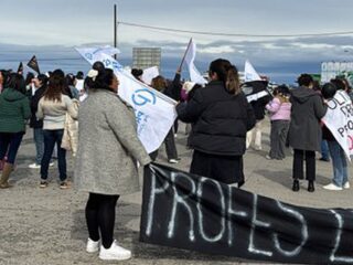 Paro de profesores en Magallanes: 14 mil alumnos sin clases