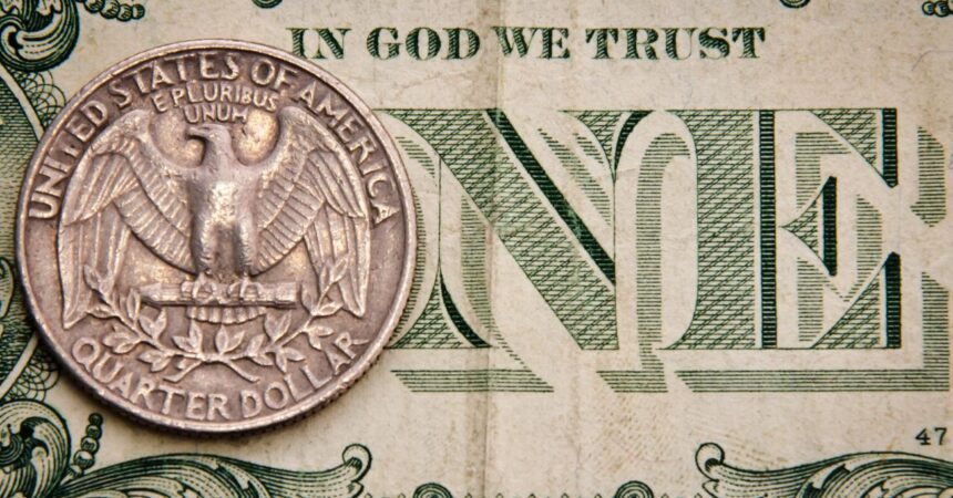 Guerra Comercial Eleva Precio del Cobre y Derrumba el Dólar