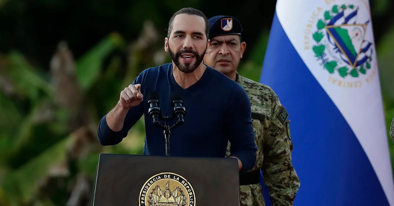 Presidente de El Salvador recibe a miembros del Tren de Aragua