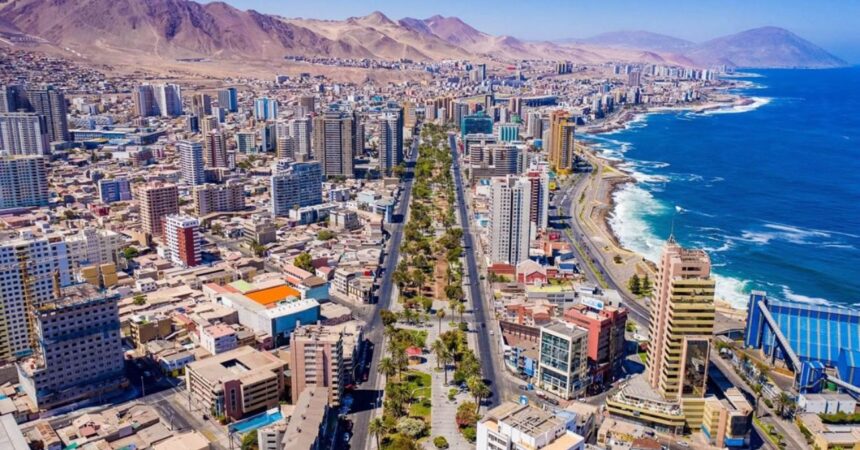 La primera gran ciudad de Latinoamérica abastecida 100% por agua de mar