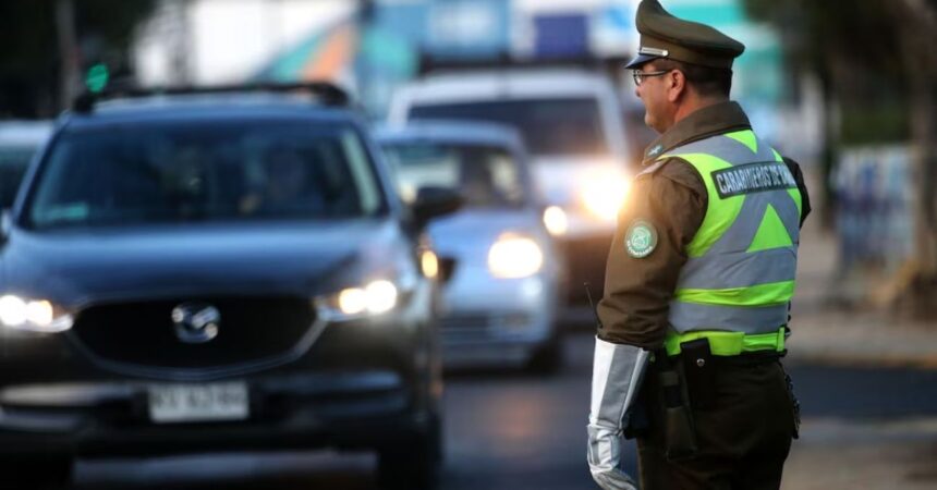 Restricción vehicular 2025: ¿Cuándo comienza y qué autos no podrán circular?