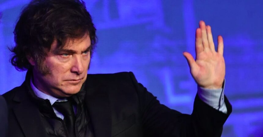 Javier Milei cancela su visita a Chile: Razones y contexto de la decisión