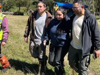 Javiera Coña sobrevivió cinco días en Cochamó construyendo una choza y alimentándose con una compota