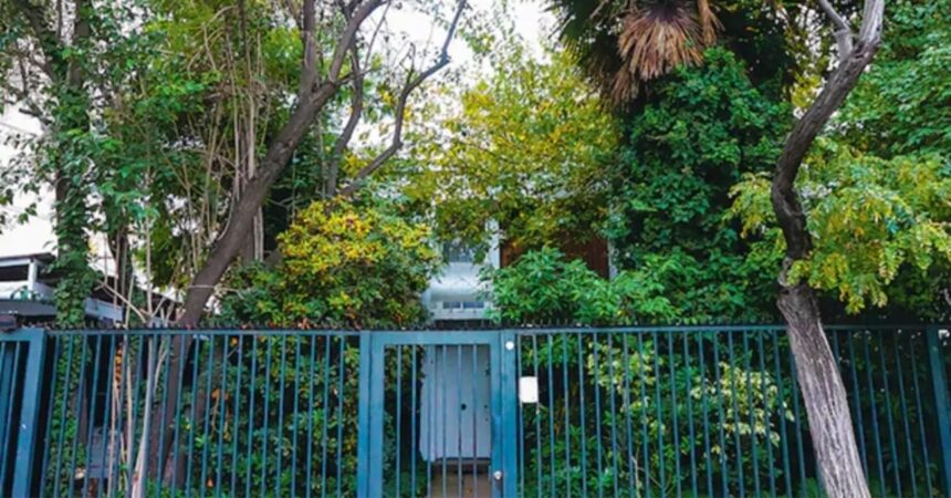 Gobierno admite errores en fallida compra de casa de Salvador Allende y se refiere a polémica alza de precio