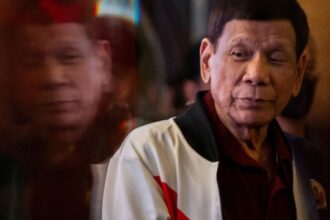 Arrestan al expresidente de Filipinas Rodrigo Duterte por crímenes de lesa humanidad relacionados con guerra antidrogas