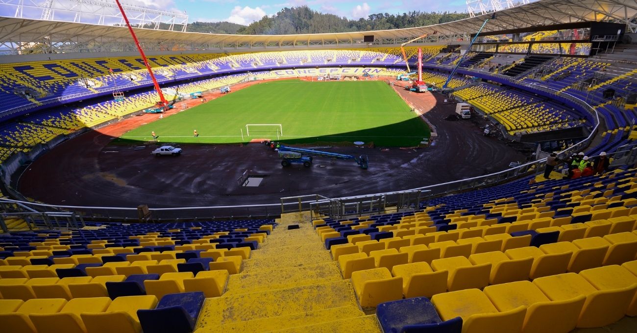 Proponen Renombrar el Estadio Ester Roa Rebolledo: ¿Quién es la Figura Histórica que Podría Darle su Nuevo Nombre?