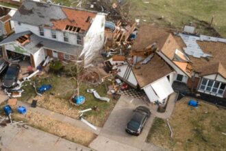 Tormentas y tornados dejan al menos 37 muertos en EE.UU.: estados más afectados y pronóstico