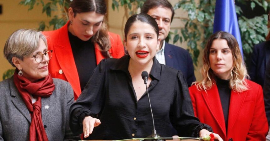 Detienen a diputada Consuelo Veloso por conducir en estado de ebriedad tras sufrir robo en Viña del Mar