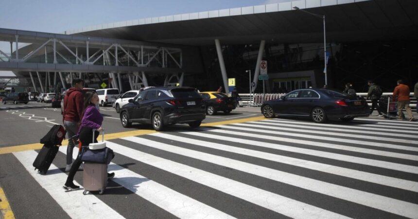 Proponen ampliar el Aeropuerto Arturo Merino Benítez: ¿Qué cambios se realizarían?