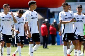 Colo Colo no levanta cabeza: Los jugadores y el DT en el centro de las críticas tras un mal inicio