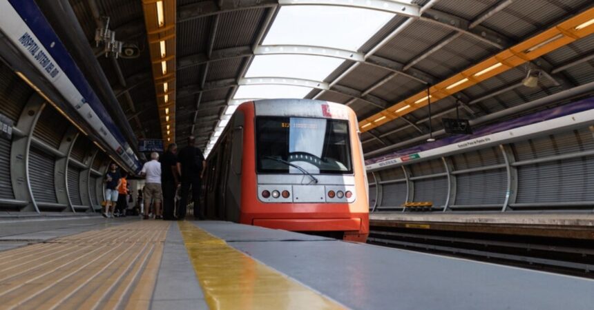 ¿Quieres trabajar en Metro de Santiago? Revisa las vacantes a las que puedes postular