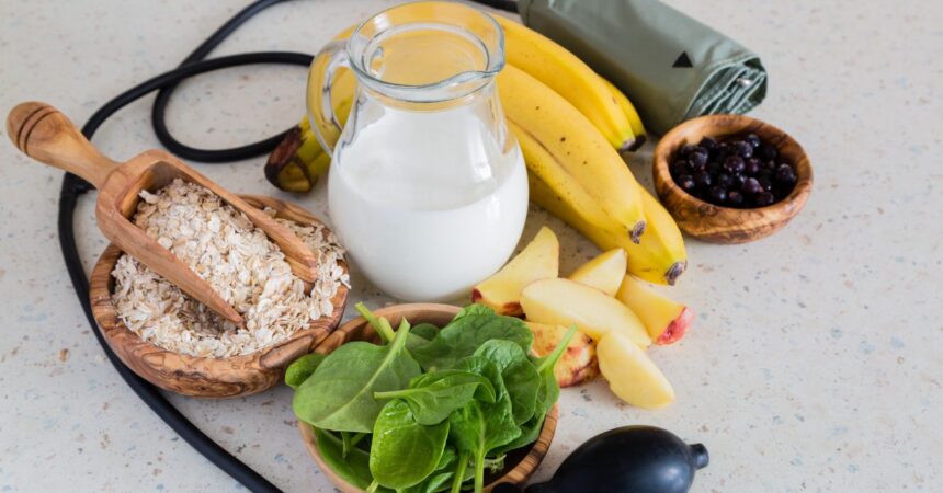 Alimentos que debes evitar si tienes hipertensión arterial