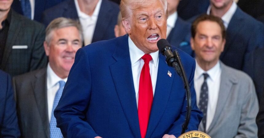 Los nuevos aranceles de Donald Trump contra China alcanzarán el 104% mañana miércoles