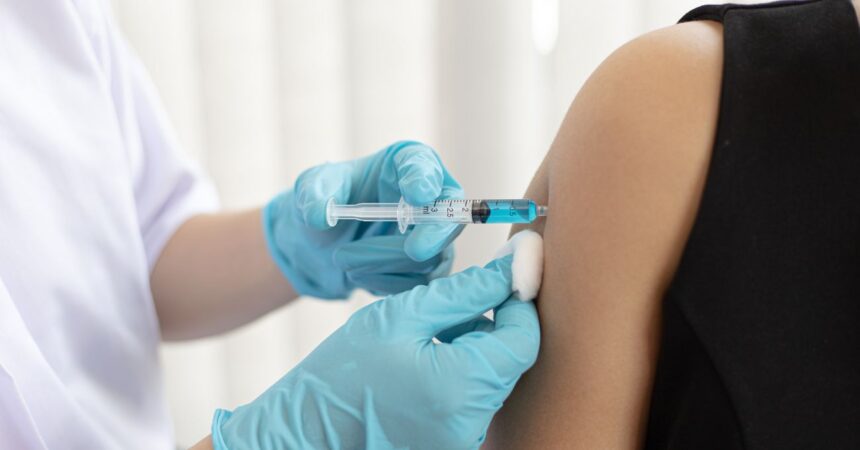 ¡Alerta! ISP retira fármacos inyectables por riesgos de salud