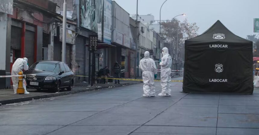 Trágico homicidio en la Alameda tras pelea en café con piernas