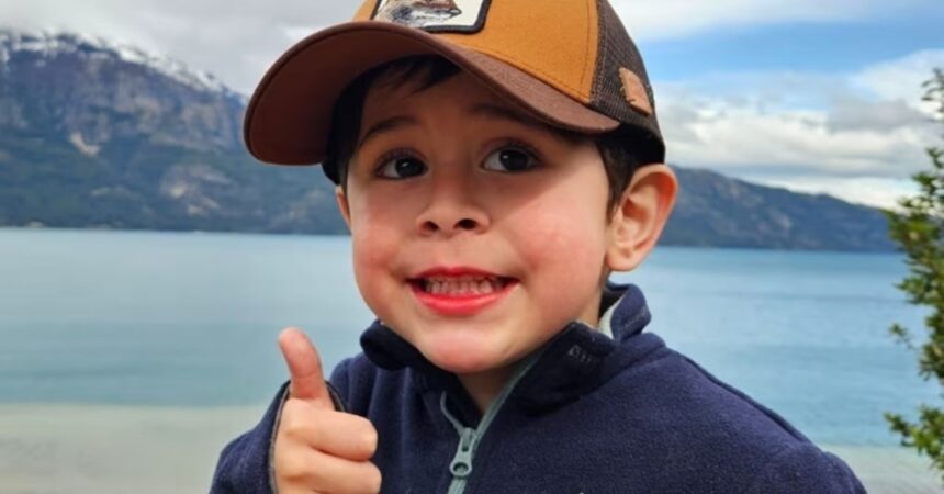 Familia de Tomás Ross dona $3.500 millones para tratamiento de niño con Duchenne