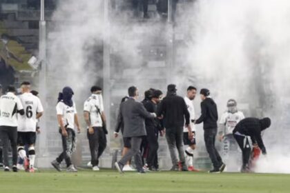 Suspensión del Partido Colo Colo vs Fortaleza por Incidentes Graves