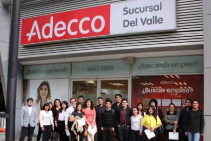 Adecco Chile ofrece 2.500 empleos en logística, ventas y operaciones