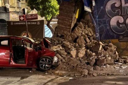 Tres mujeres fallecen en trágico accidente automovilístico en Santiago: impactante video revelado